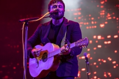 Angus-Stone-2