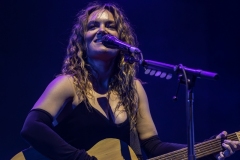Julia-Stone-2